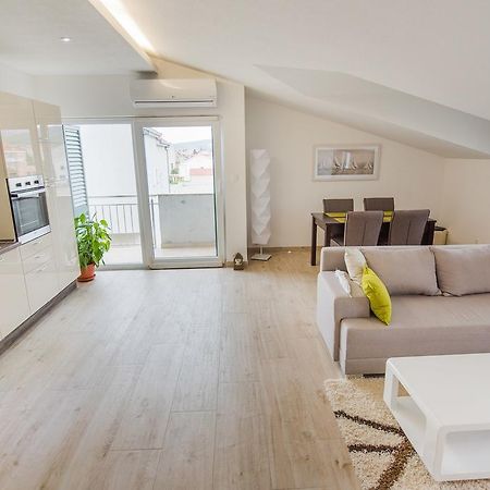 Apartment Grabovac Kaštela Værelse billede