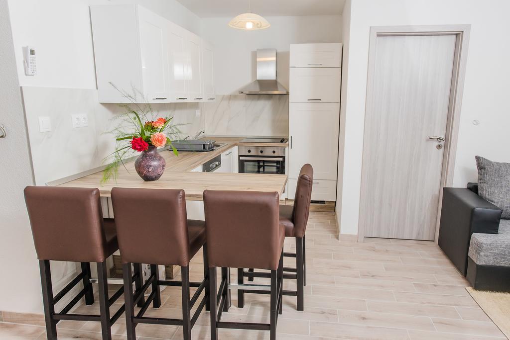 Apartment Grabovac Kaštela Værelse billede