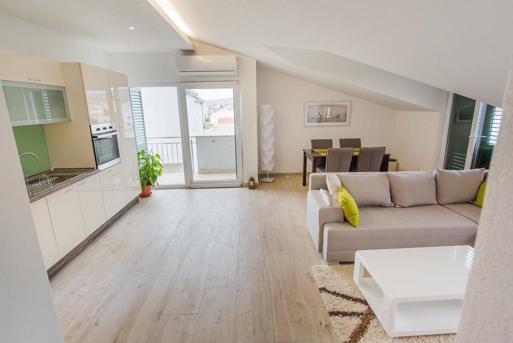 Apartment Grabovac Kaštela Værelse billede